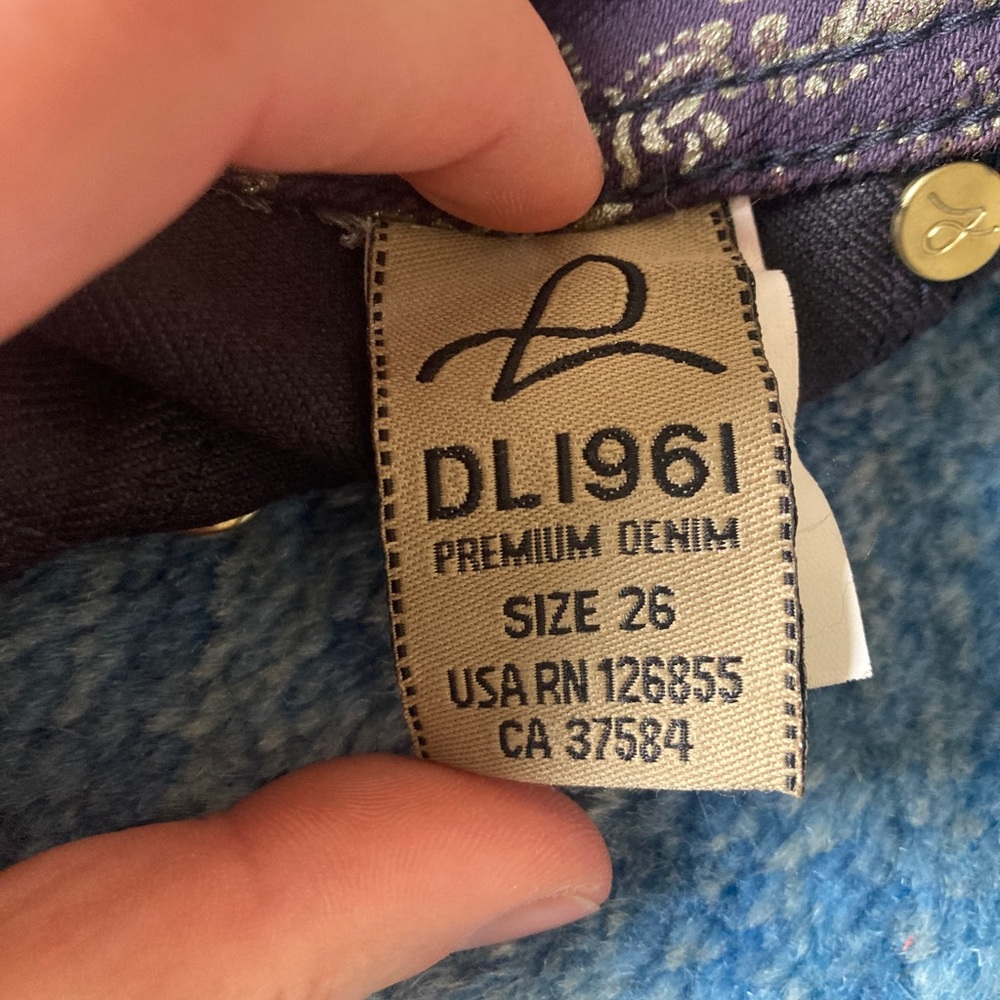 DL1961 metallic skinny jeans. Fabulous!